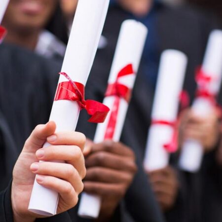 Prossima apertura dei termini di presentazione delle domande per il riconoscimento dell’equivalenza dei titoli del pregresso ordinamento ai titoli universitari abilitanti alle Professioni Sanitarie